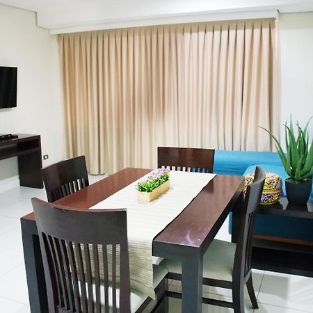 Alicia Apartelle Cebu Exterior photo