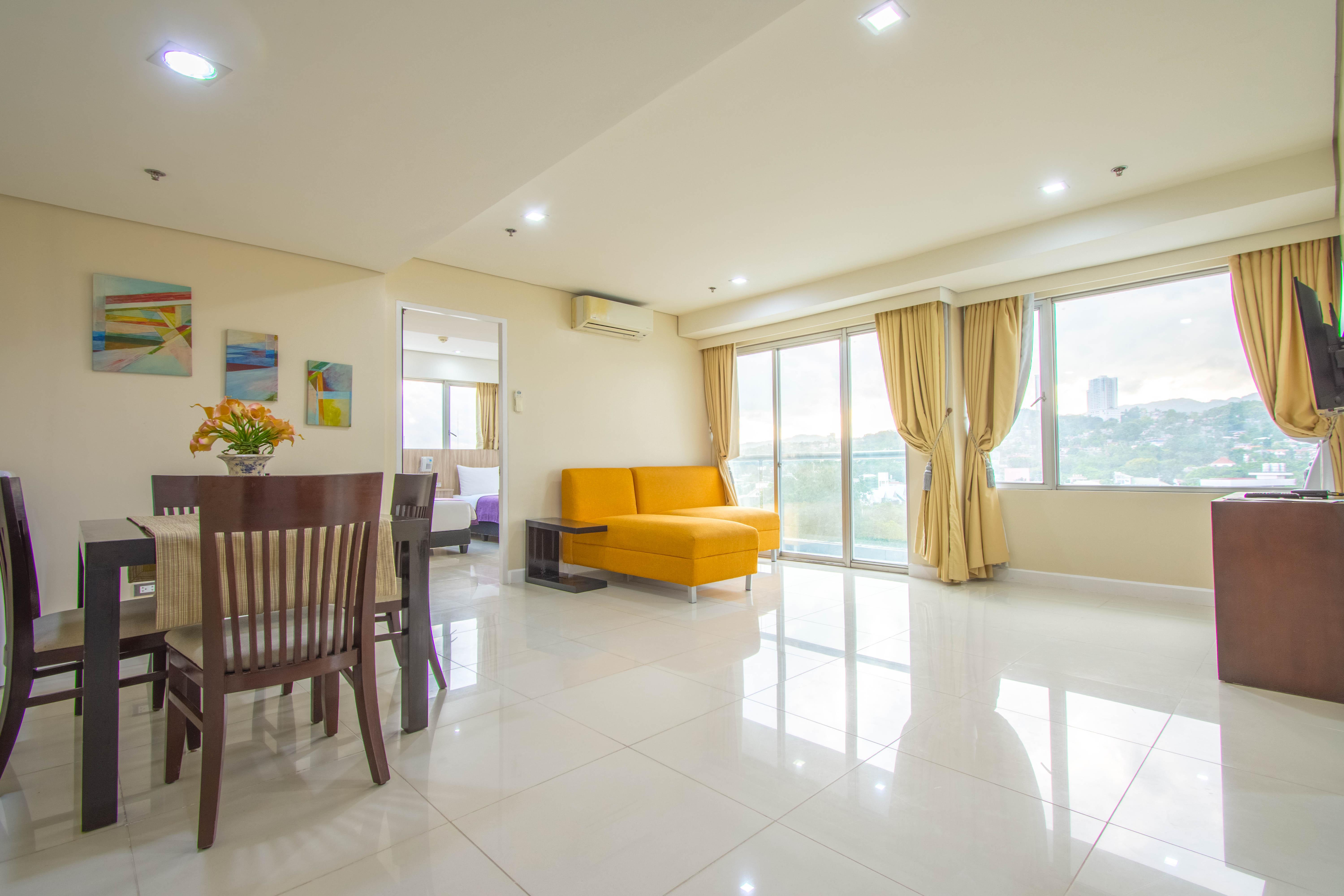 Alicia Apartelle Cebu Exterior photo