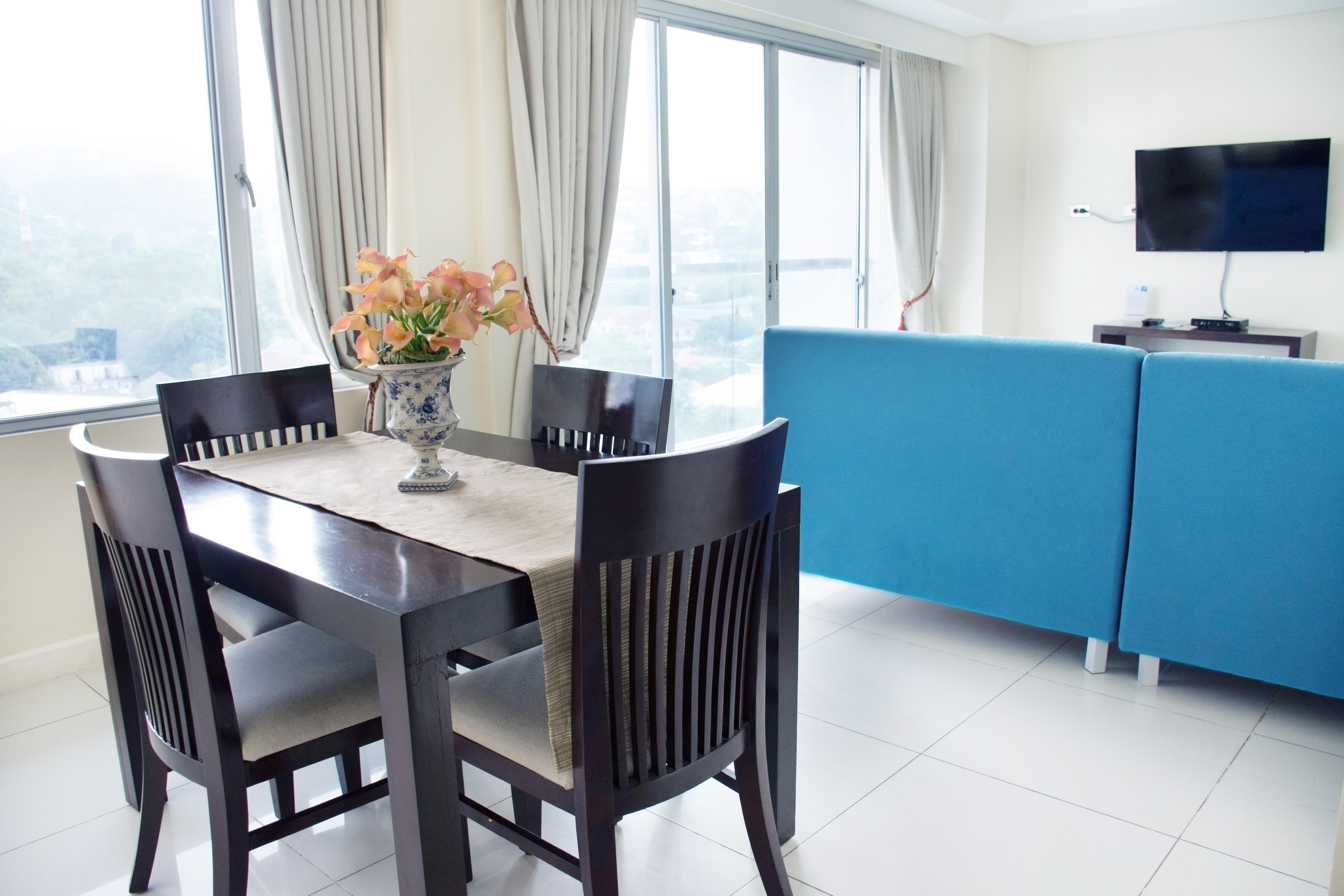 Alicia Apartelle Cebu Exterior photo
