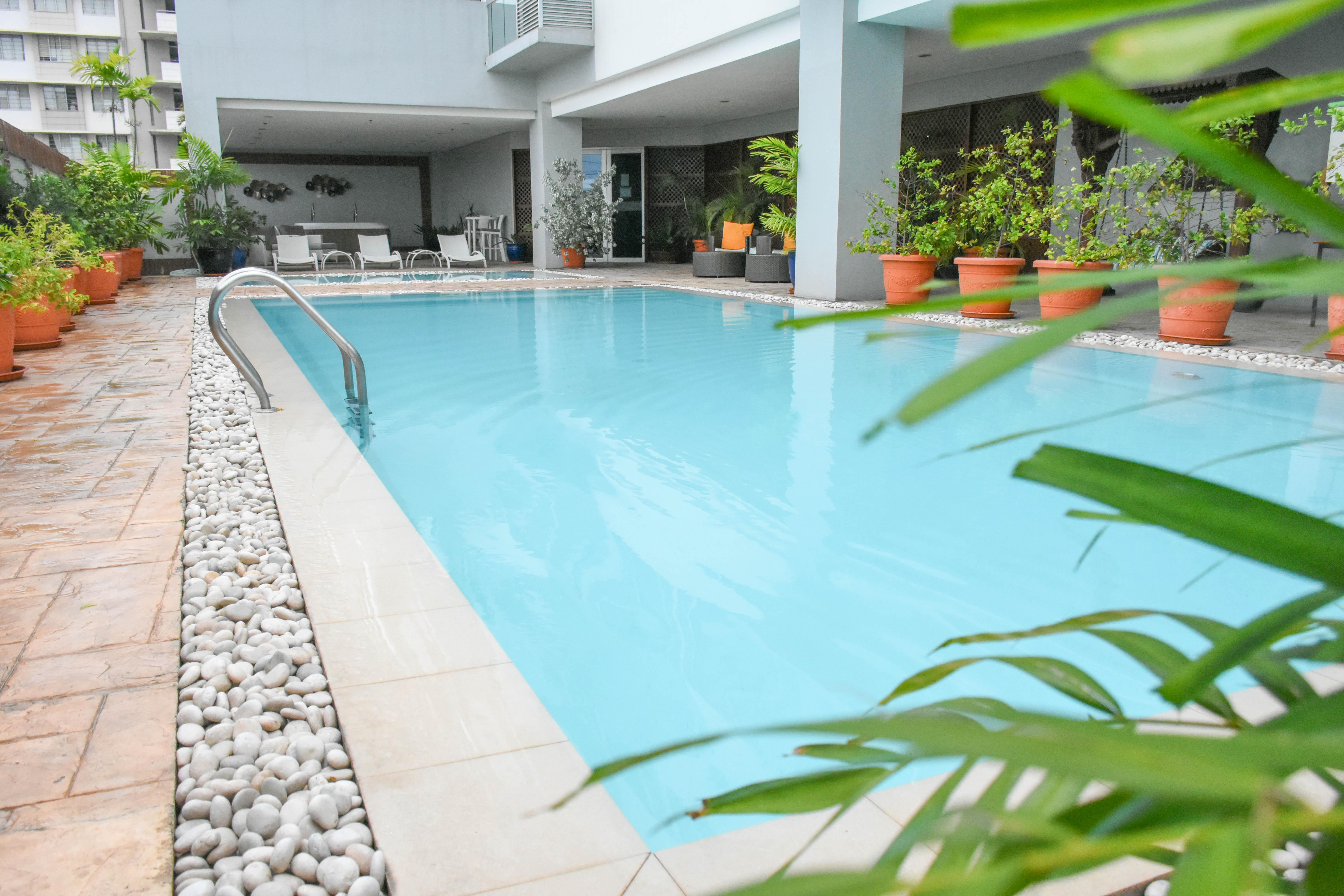 Alicia Apartelle Cebu Exterior photo