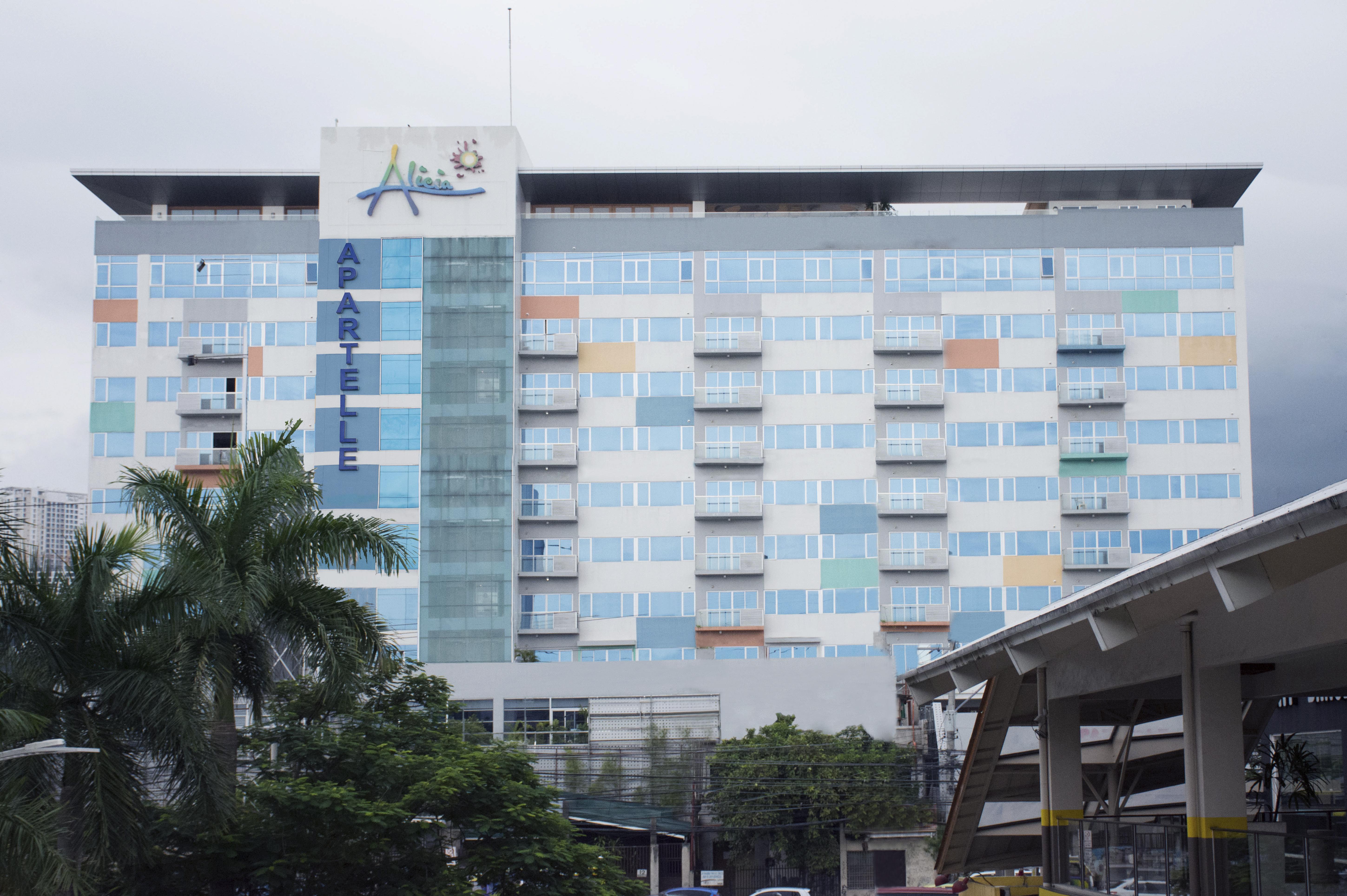 Alicia Apartelle Cebu Exterior photo