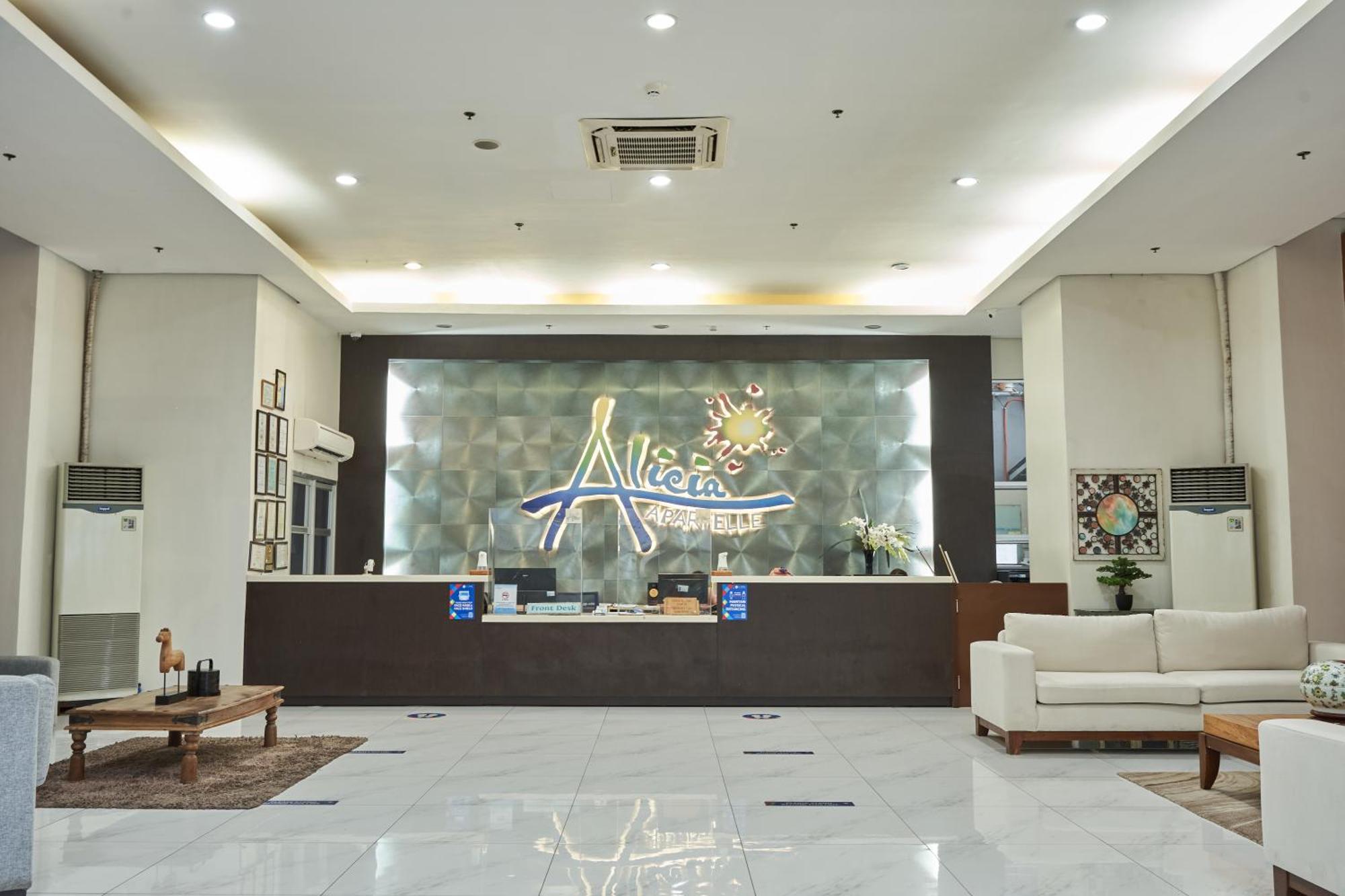 Alicia Apartelle Cebu Exterior photo