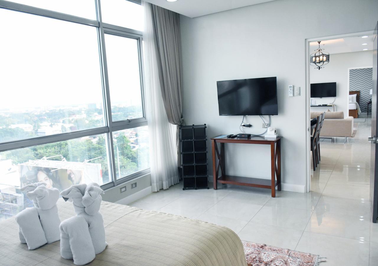 Alicia Apartelle Cebu Exterior photo